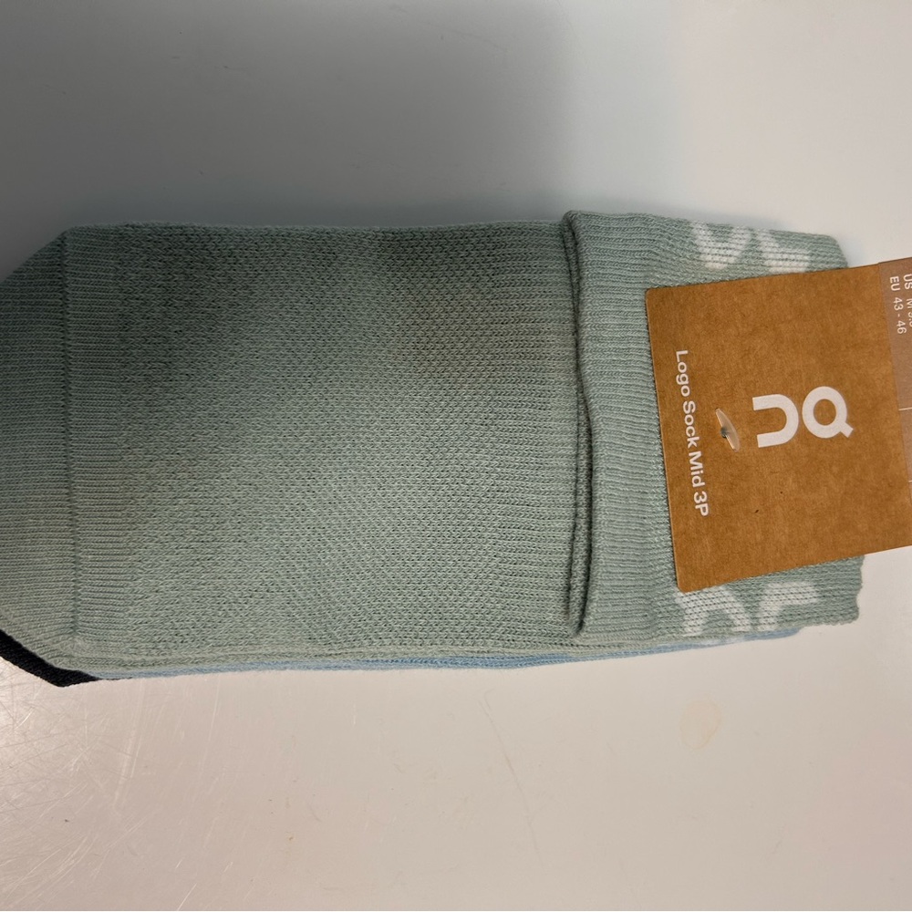 On Running Casual Socks - 3 pair green,blue, grey